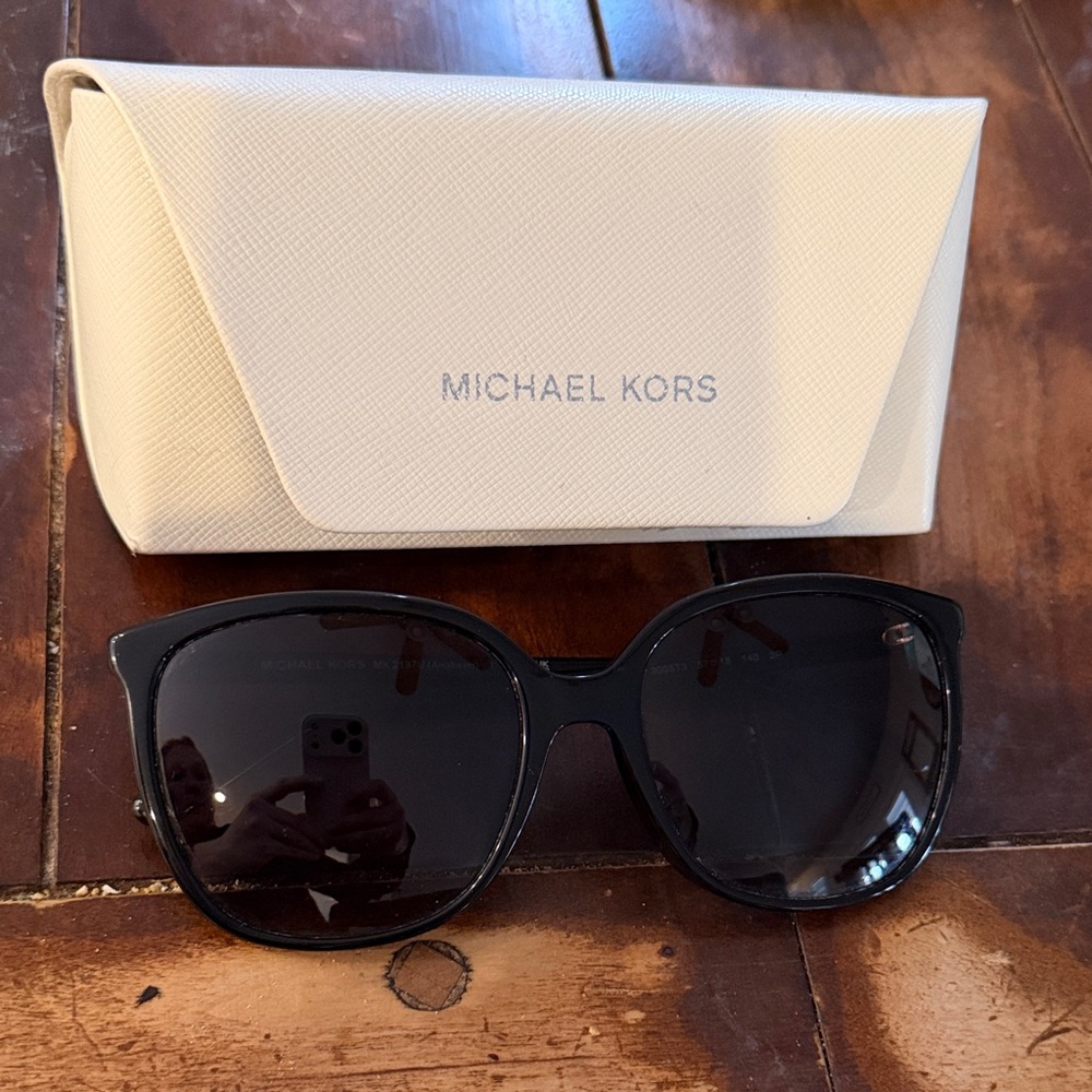 Michael Kors Black Sunglasses Anaheim